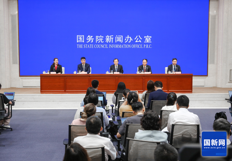 国务院新闻办举行“高质量完成‘十四五’规划”系列主题发布会 介绍“十四五”时期加快建设交通强国成效